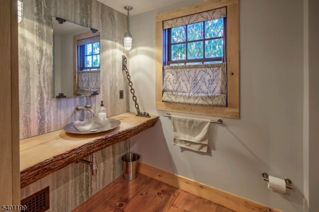 266 Province Line Road, Hopewell Twp., NJ 08558