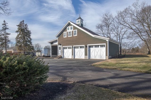 266 Province Line Road, Hopewell Twp., NJ 08558