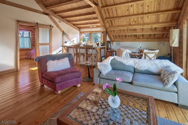 266 Province Line Road, Hopewell Twp., NJ 08558