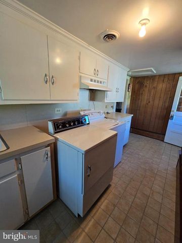 20325 CEDAR GROVE RD, Culpeper, VA 22701