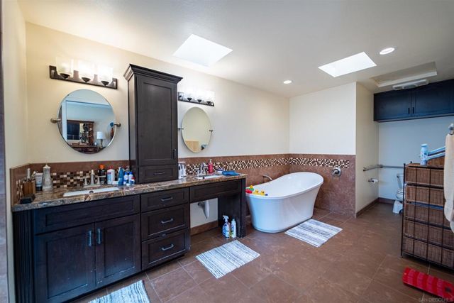 630 Myra Ave, Chula Vista, CA 91910
