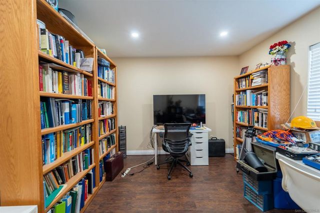 630 Myra Ave, Chula Vista, CA 91910