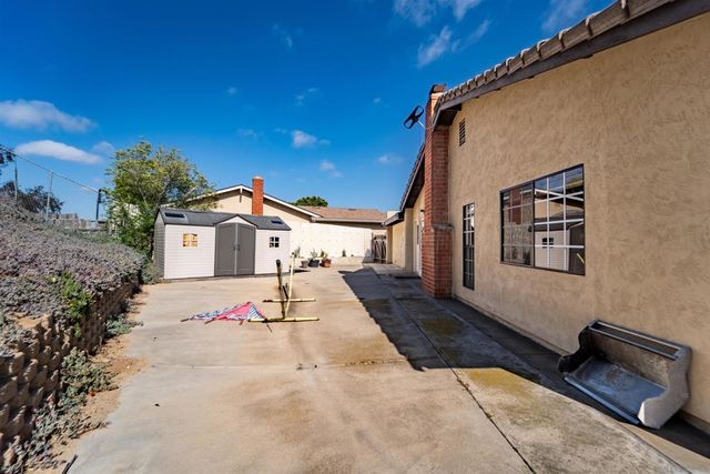 630 Myra Ave, Chula Vista, CA 91910