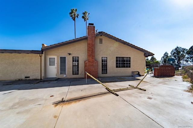 630 Myra Ave, Chula Vista, CA 91910