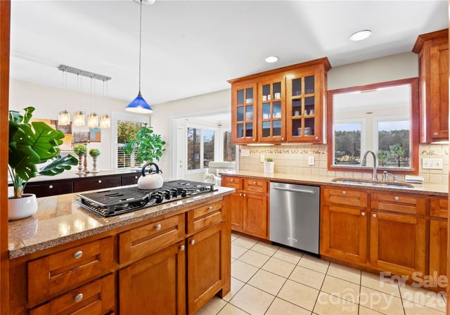 4470 Power Drive, Sherrills Ford, NC 28673