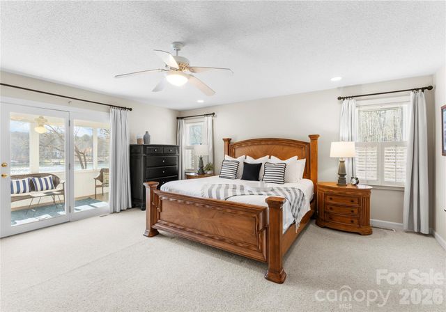 4470 Power Drive, Sherrills Ford, NC 28673