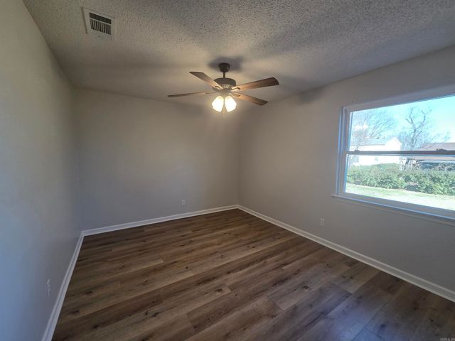 1224 Cornflower, Sherwood, AR 72120