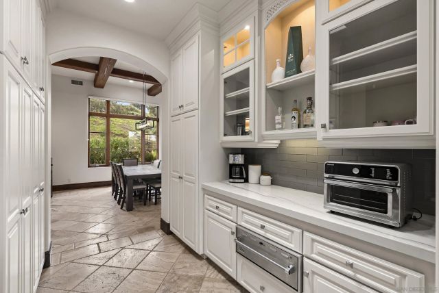 7628 Top O The Morning Way, San Diego, CA 92127