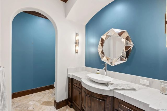 7628 Top O The Morning Way, San Diego, CA 92127