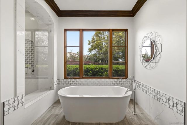 7628 Top O The Morning Way, San Diego, CA 92127