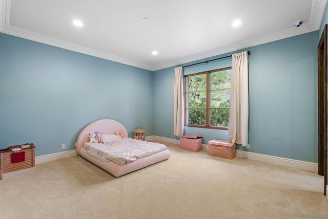 7628 Top O The Morning Way, San Diego, CA 92127