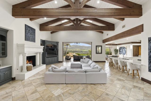 7628 Top O The Morning Way, San Diego, CA 92127