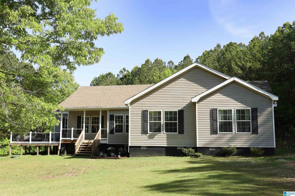 1001 BARRINGTON DRIVE, Eastaboga, AL 36260