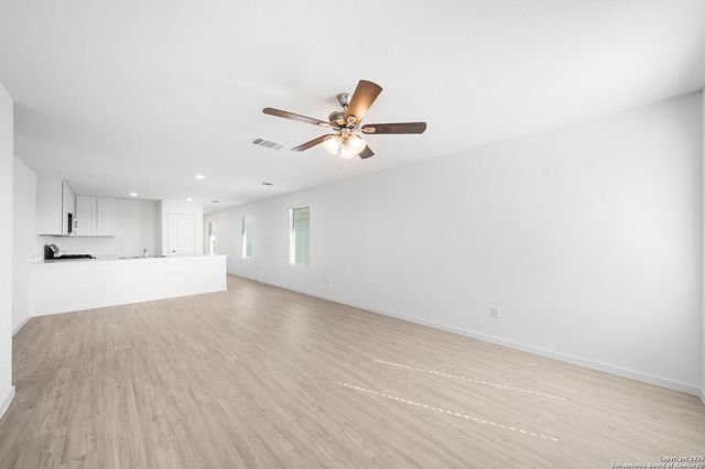 3707 Moon Hill Rd, Marion, TX 78124