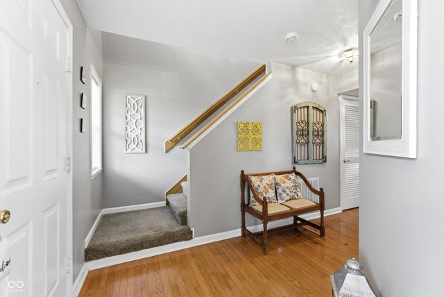 190 Springwood Drive, Avon, IN 46123