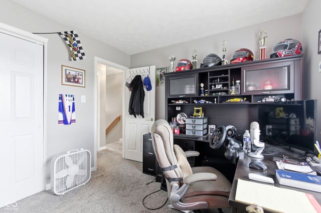 190 Springwood Drive, Avon, IN 46123
