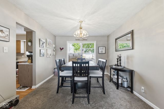 190 Springwood Drive, Avon, IN 46123