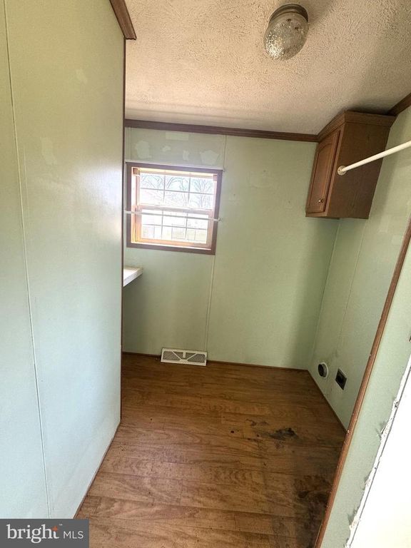 Image 8 of property listing at 18 MAPLE AVE, Granville, PA 17029