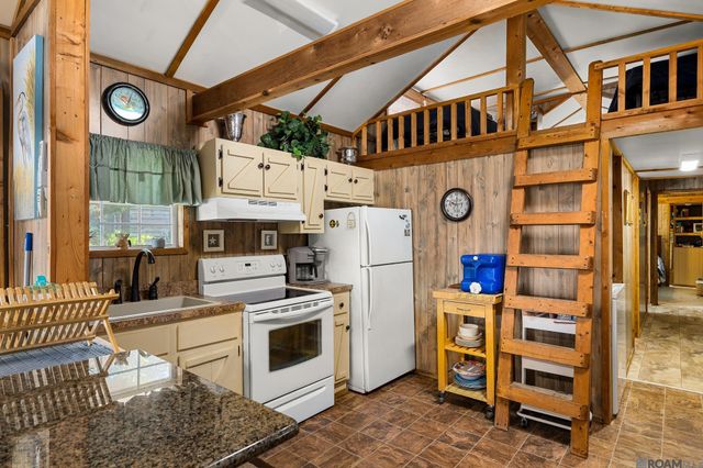 21054 Diversion Canal Rd, Maurepas, LA 70449