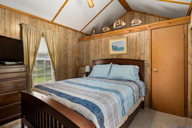 21054 Diversion Canal Rd, Maurepas, LA 70449