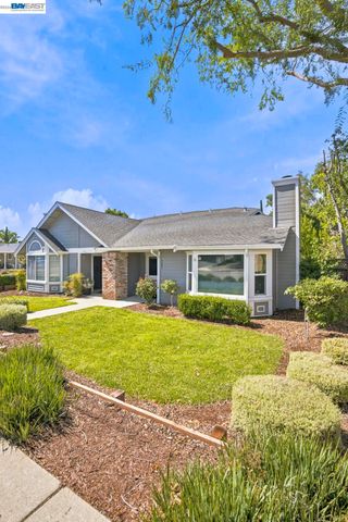 3747 Vineyard Ave, Pleasanton, CA 94566