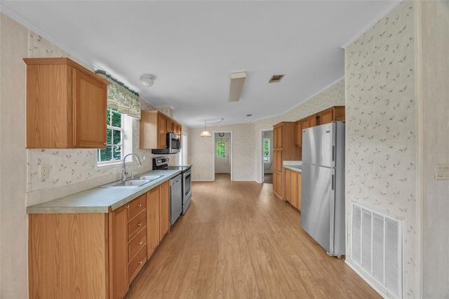 33907 CODDLE COURT, Wesley Chapel, FL 33543