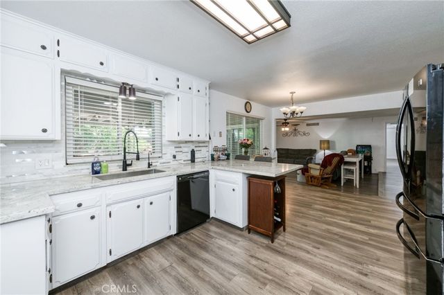 36837 Berkshire Drive, Madera, CA 93636