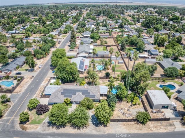 36837 Berkshire Drive, Madera, CA 93636
