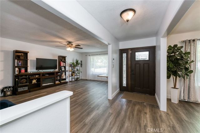 36837 Berkshire Drive, Madera, CA 93636
