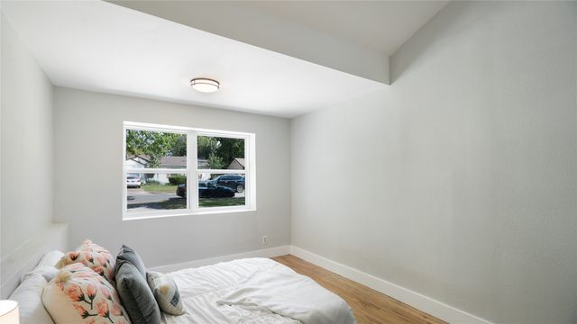 10523 Newcombe Drive, Dallas, TX 75228