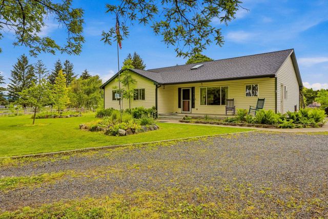 3403 N Corrigan Rd, Otis Orchards, WA 99027