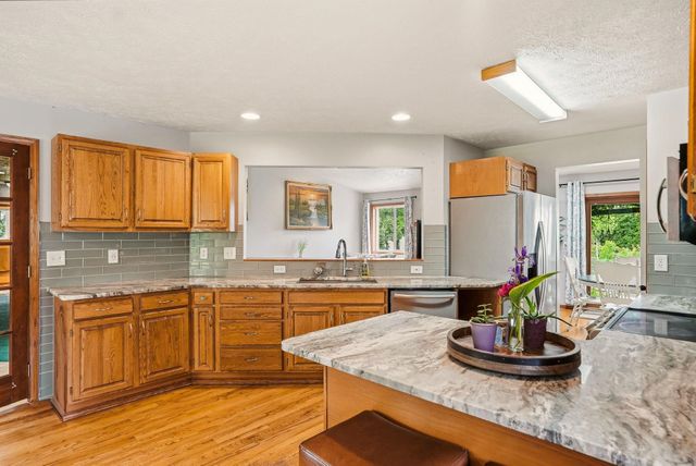 3403 N Corrigan Rd, Otis Orchards, WA 99027