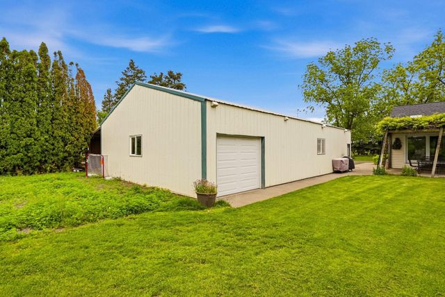 3403 N Corrigan Rd, Otis Orchards, WA 99027