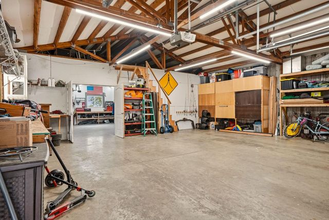 3403 N Corrigan Rd, Otis Orchards, WA 99027