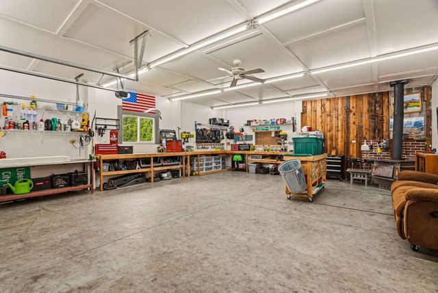 3403 N Corrigan Rd, Otis Orchards, WA 99027