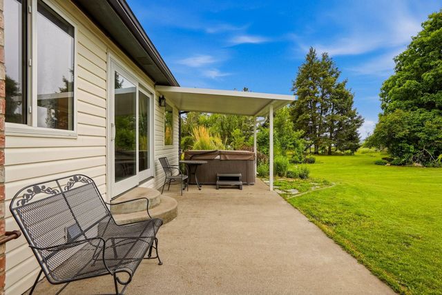 3403 N Corrigan Rd, Otis Orchards, WA 99027