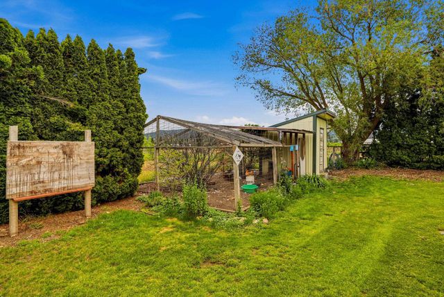 3403 N Corrigan Rd, Otis Orchards, WA 99027
