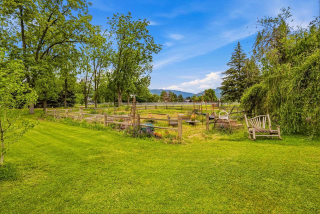 3403 N Corrigan Rd, Otis Orchards, WA 99027