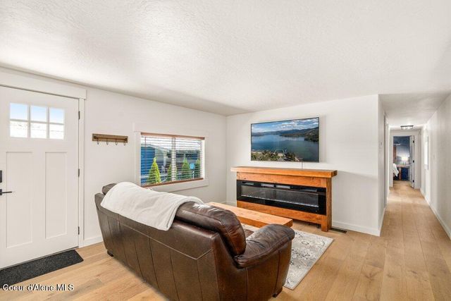 1736 W Marlborough Ave, Coeur D'alene, ID 83815