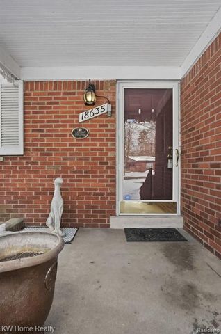 18635 San Diego Boulevard, Lathrup Village, MI 48076