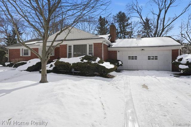 18635 San Diego Boulevard, Lathrup Village, MI 48076