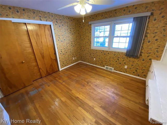 18635 San Diego Boulevard, Lathrup Village, MI 48076