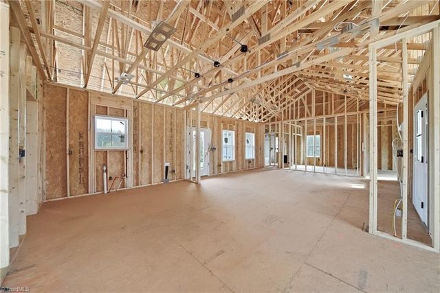 121 Winchester Drive, Ararat, NC 27007