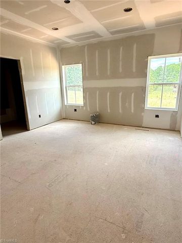 121 Winchester Drive, Ararat, NC 27007
