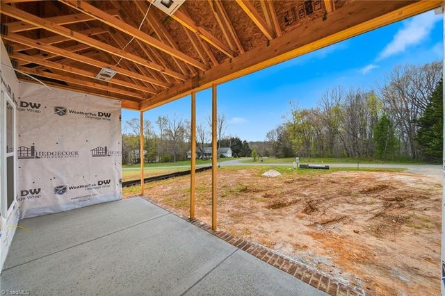 121 Winchester Drive, Ararat, NC 27007