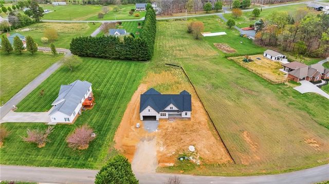 121 Winchester Drive, Ararat, NC 27007