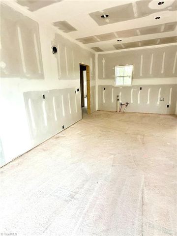 121 Winchester Drive, Ararat, NC 27007