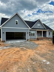 121 Winchester Drive, Ararat, NC 27007