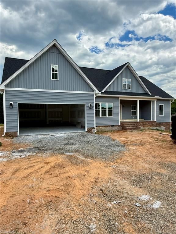 121 Winchester Drive, Ararat, NC 27007