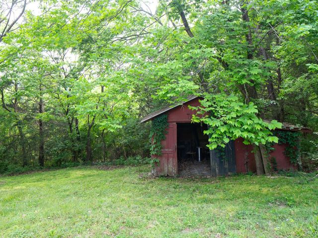 9675 Clovercroft Rd, Nolensville, TN 37135